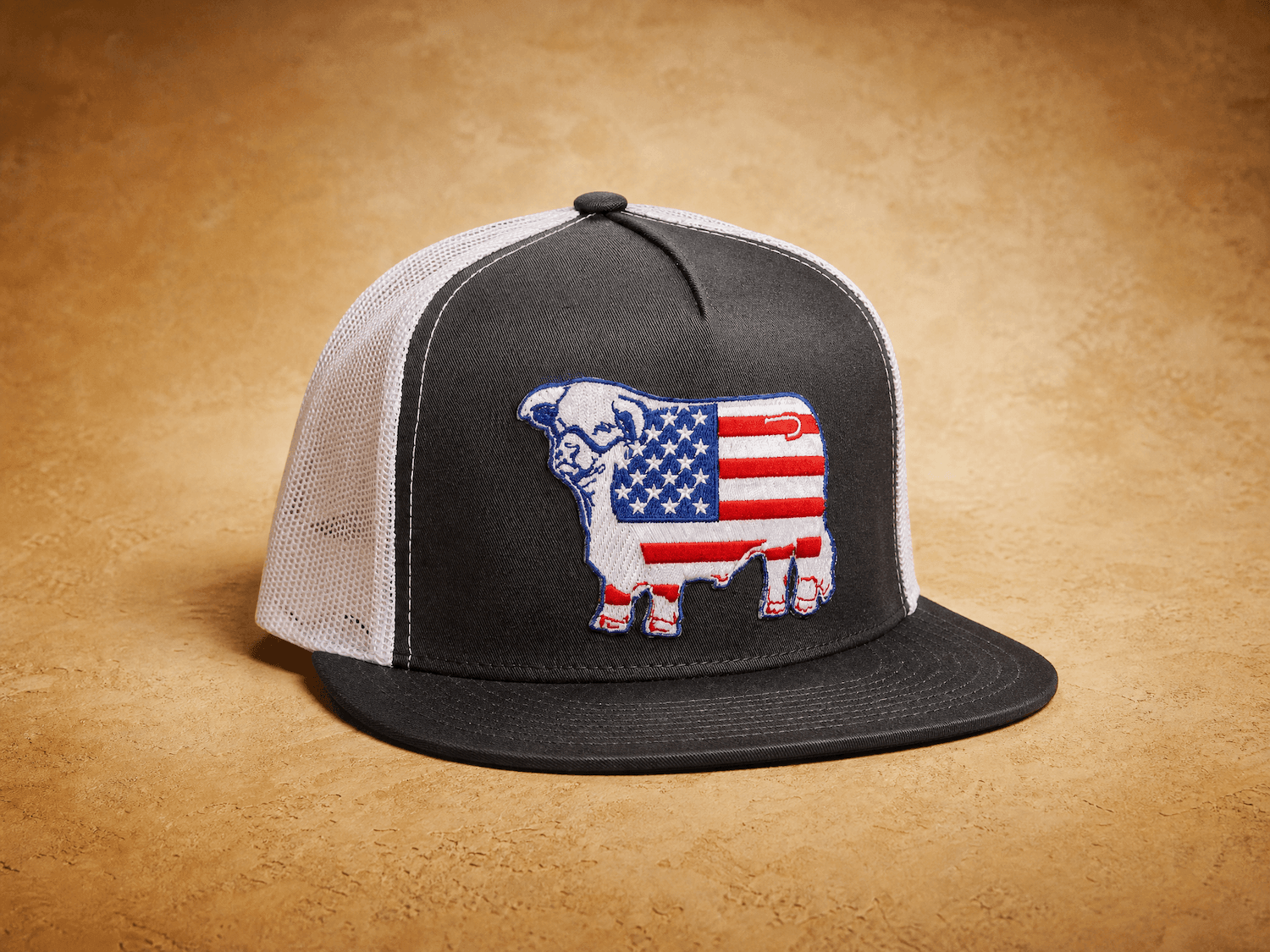 Lazy J Ranch Charcoal Grey & White USA American Flag Bull 