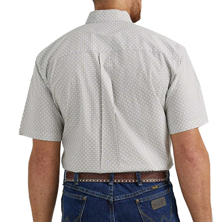 Wrangler Men's George Strait Button Down Short Sleeve Shirt - Kelly Bursts