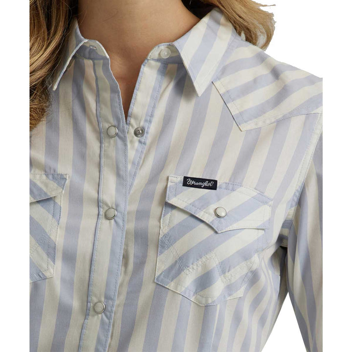 Wrangler Women's Retro Long Sleeve Western Shirt - White Cornflower Blue Stripe