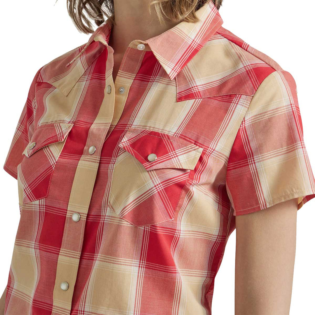 Wrangler Women's Western Short Sleeve Snap Shirt - Red