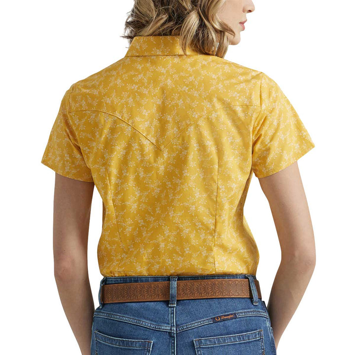 Wrangler Women's Retro Premium Essential Flower Snap Shirt- Yellow