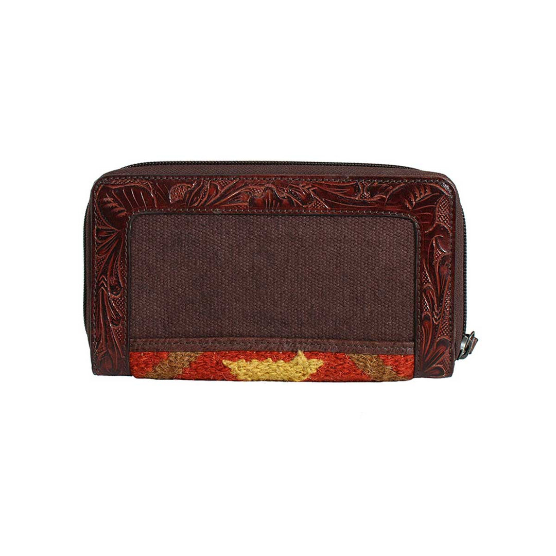 Ariat Brynlee Style Multi Colored Aztec Print Wallet