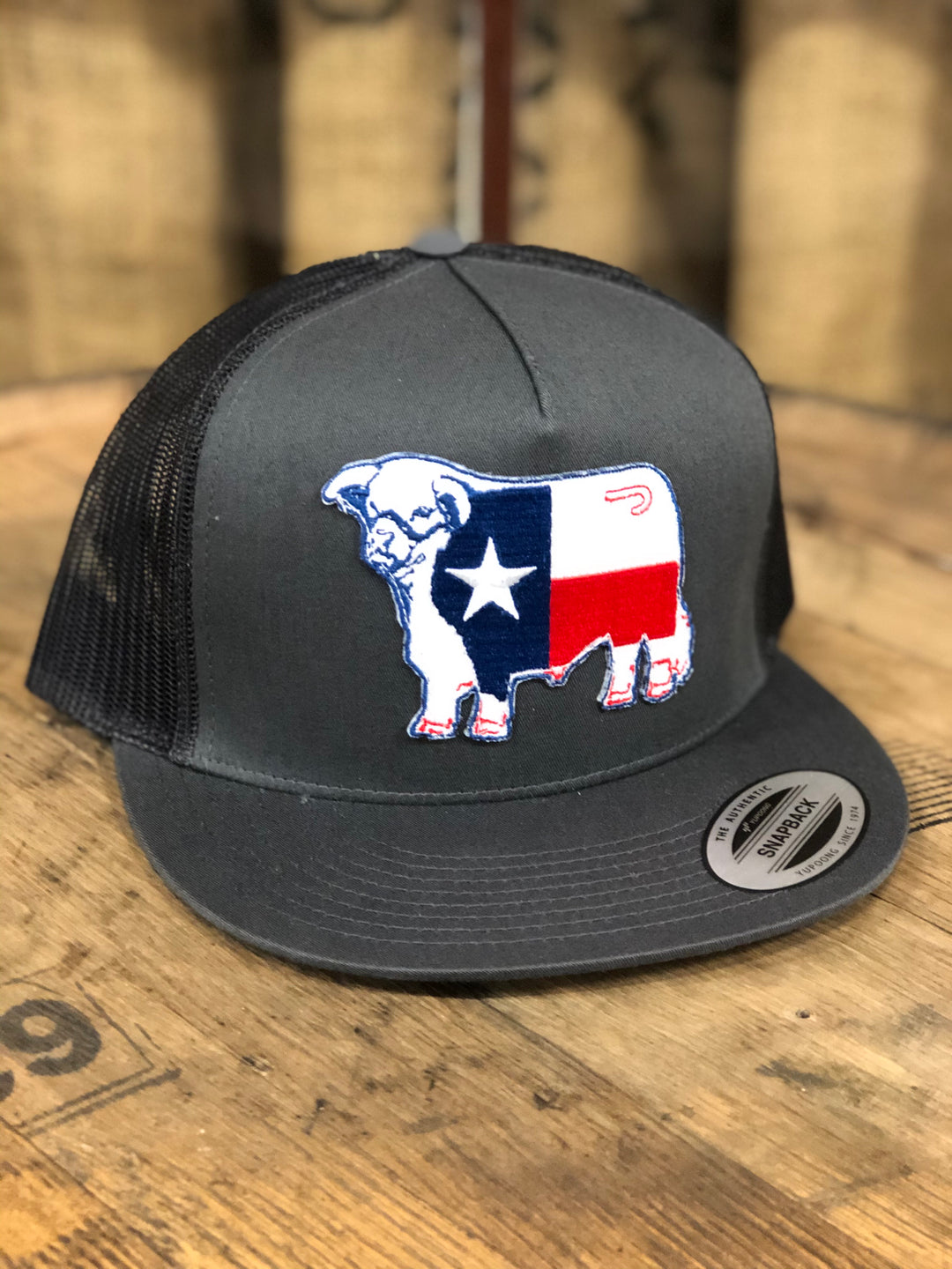 Lazy J Ranch Wear Grey & Grey 4" Texas Flag Bull